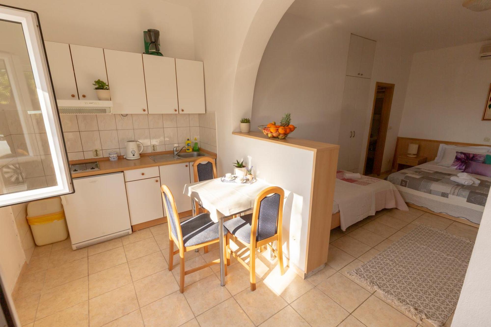 Apartmani Maja Тучепи Экстерьер фото